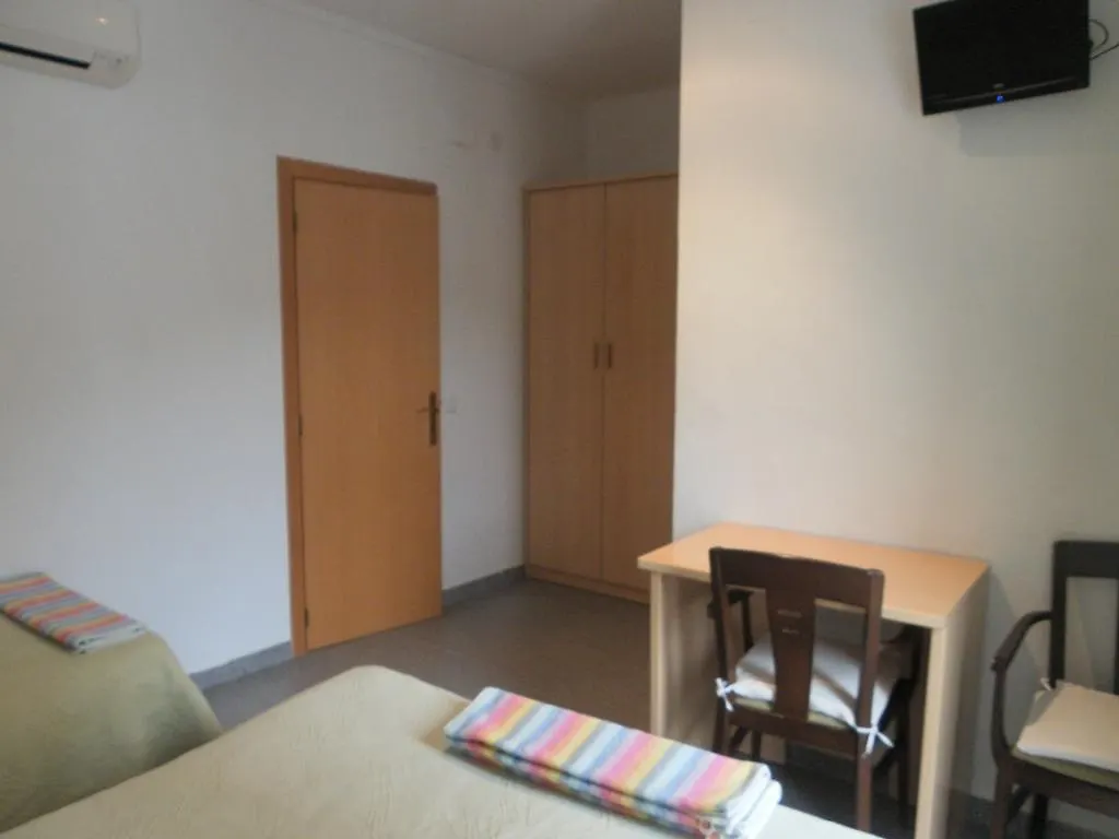 Hostal L'Alba Τόσα ντε Μαρ 2*,  Ισπανία