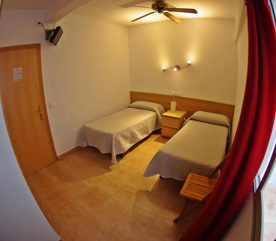 Hostal L'Alba Tossa de Mar Pensión