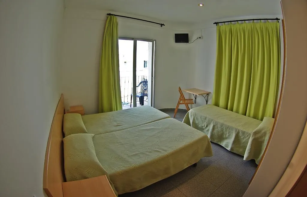 ** Pensión Hostal L'Alba Tossa de Mar España